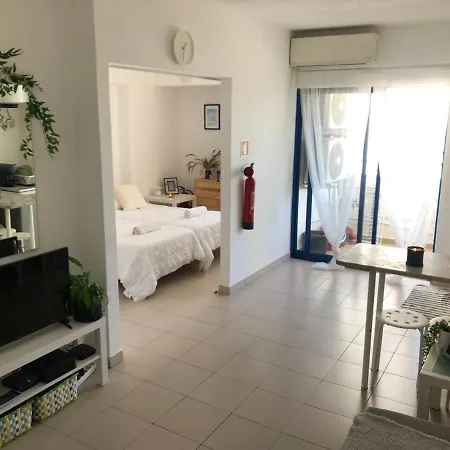 Charming In Da Rocha 400m From The Apartment *